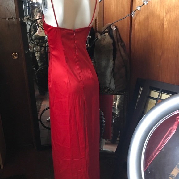 Zum Zum by Niki Livas Red Formal Dress - Picture 3 of 8